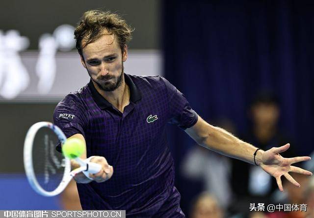 开云体育官网-包含法国网球队碾压意大利网球队,梅德韦杰夫制霸全场的词条