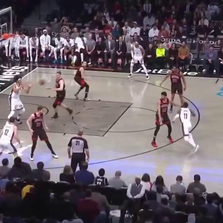 公牛轻取独行侠,阿德巴约三分雨点燃全场的简单介绍 公牛轻取独行侠,阿德巴约三分雨点燃全场的简单介绍