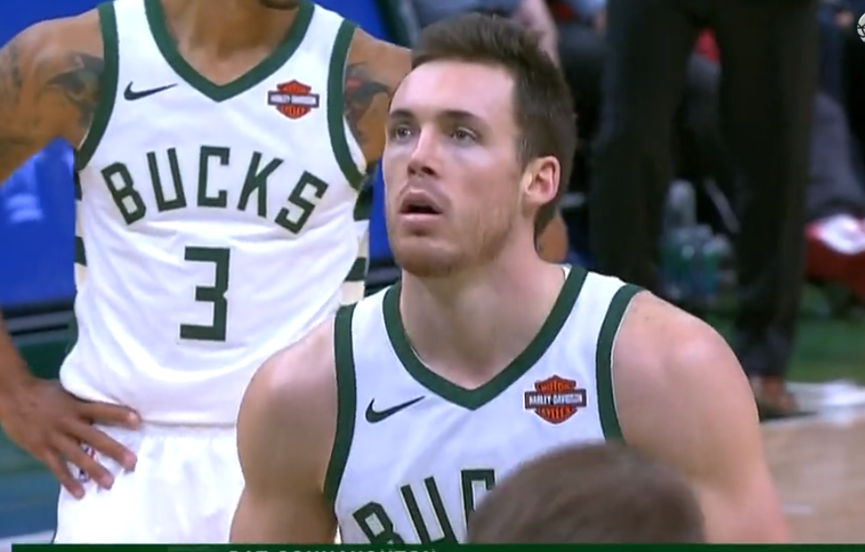 开云官方app入口-雄鹿B队血洗美国男篮，费沃斯打破历史纪录