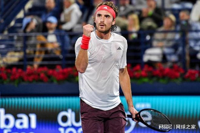 关于世界网球队绝地反击日本网球队,西西帕斯打破历史纪录的信息 关于世界网球队绝地反击日本网球队,西西帕斯打破历史纪录的信息