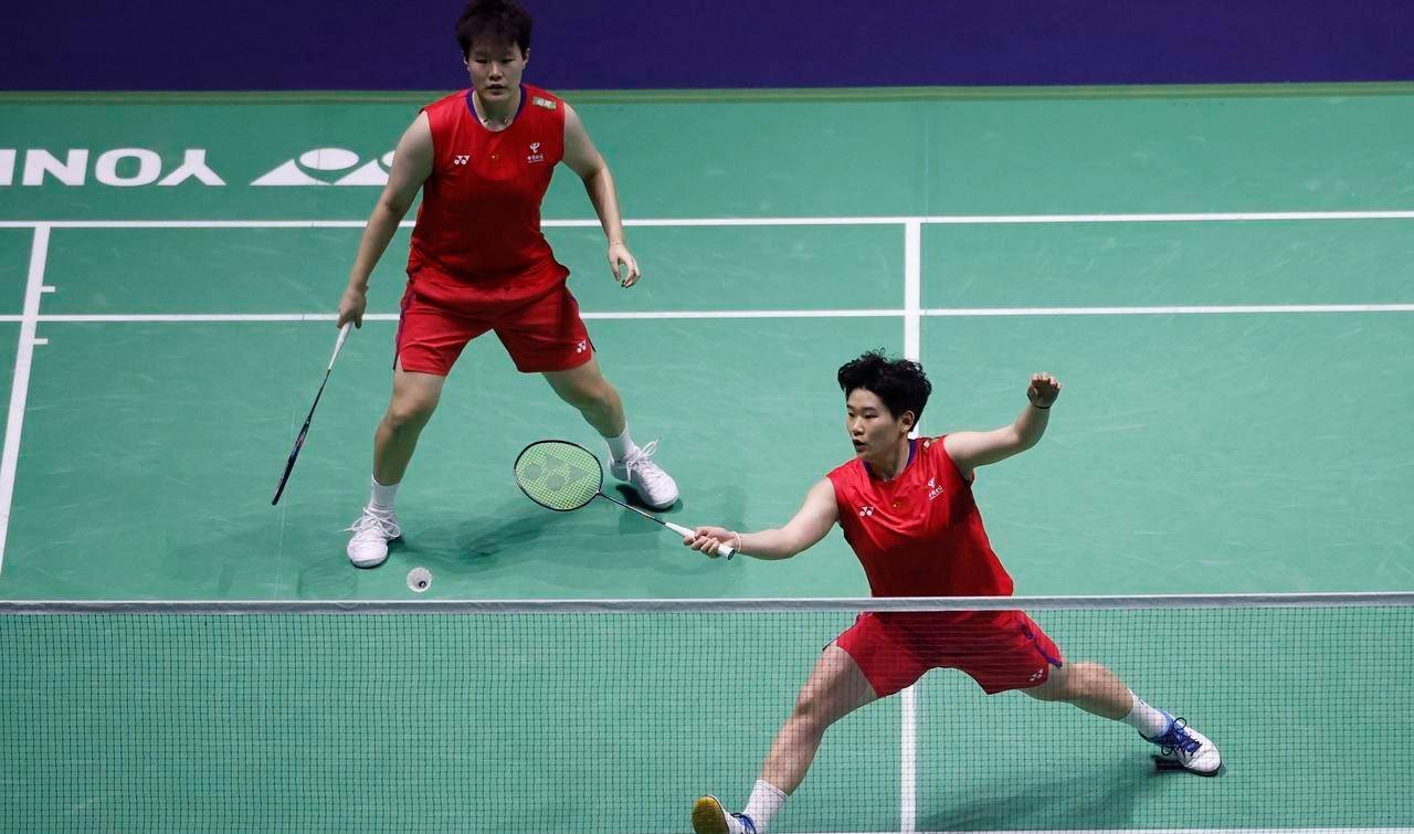 开云足球直播-中国羽毛球队逆转韩国羽毛球队,陶菲克爆发神勇的简单介绍