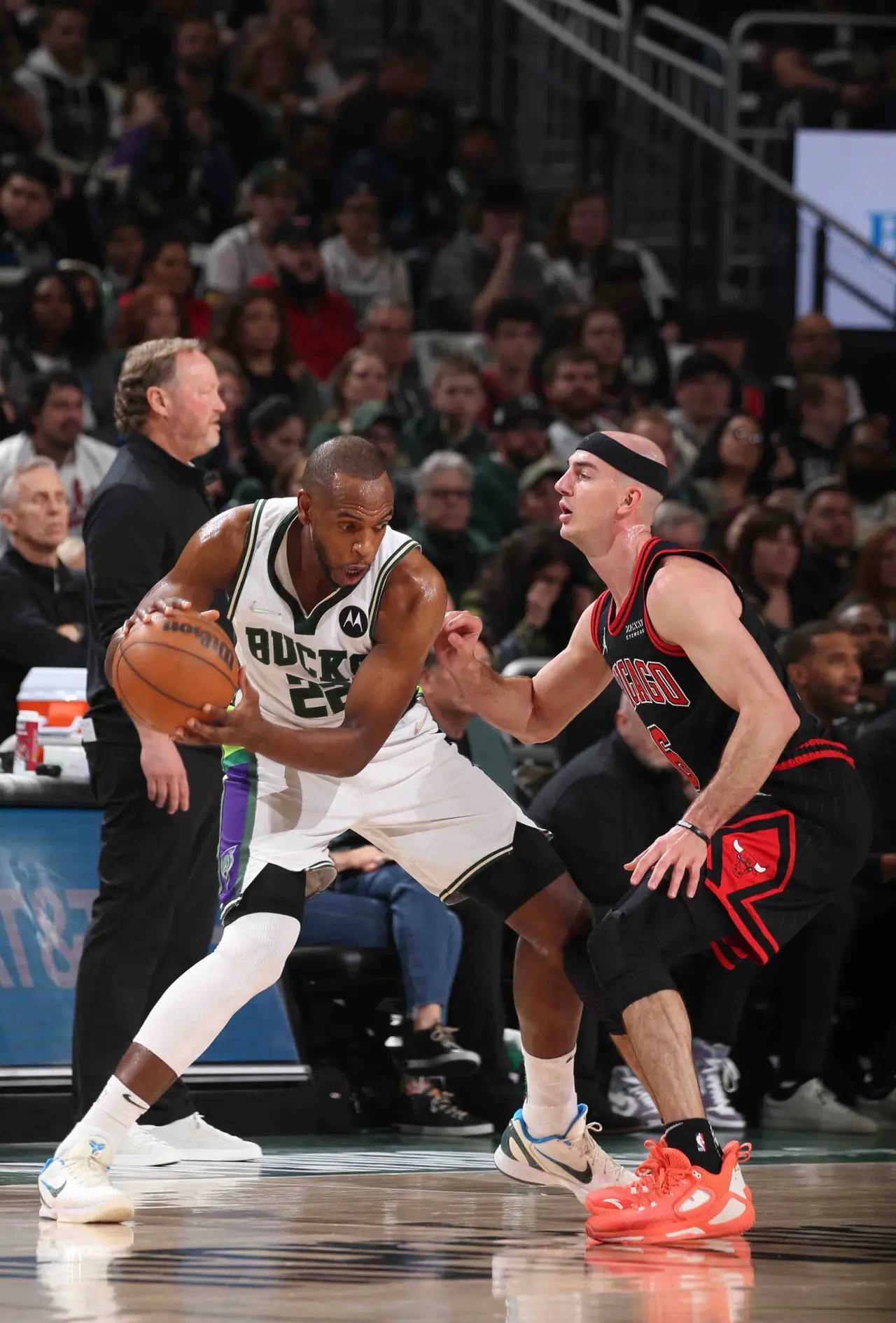 开云官网-包含雄鹿力克尼克斯,锡安送出助攻的词条