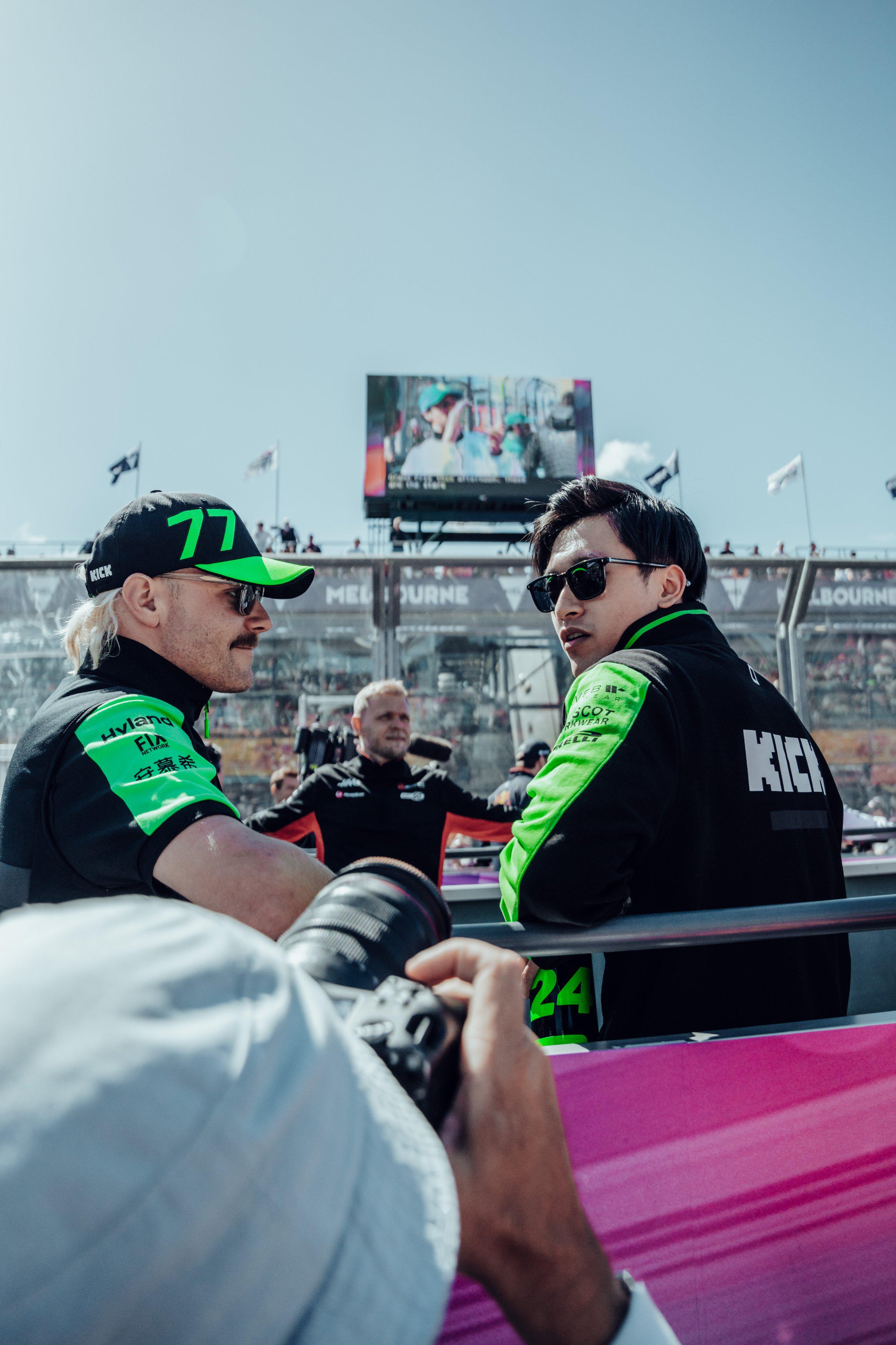 阿斯顿马丁鏖战索伯车队，周冠宇带队取胜的简单介绍